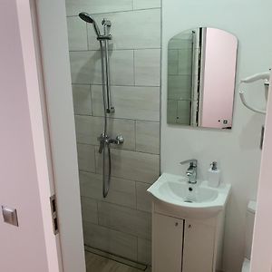 Pokój typu deluxe z dwoma pojedynczymi łóżkami